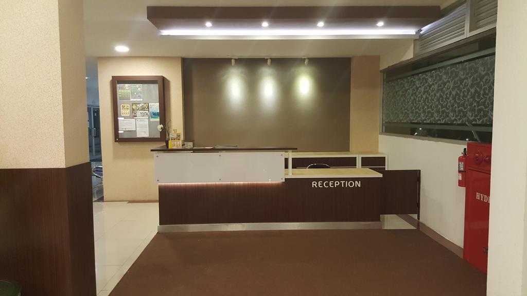 Reddoorz Apartment @ Emerald Towers باندونج المظهر الخارجي الصورة