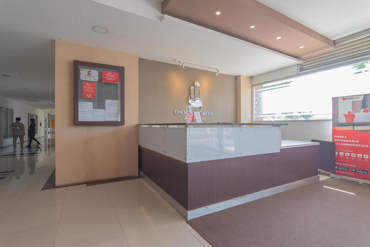 Reddoorz Apartment @ Emerald Towers باندونج المظهر الخارجي الصورة