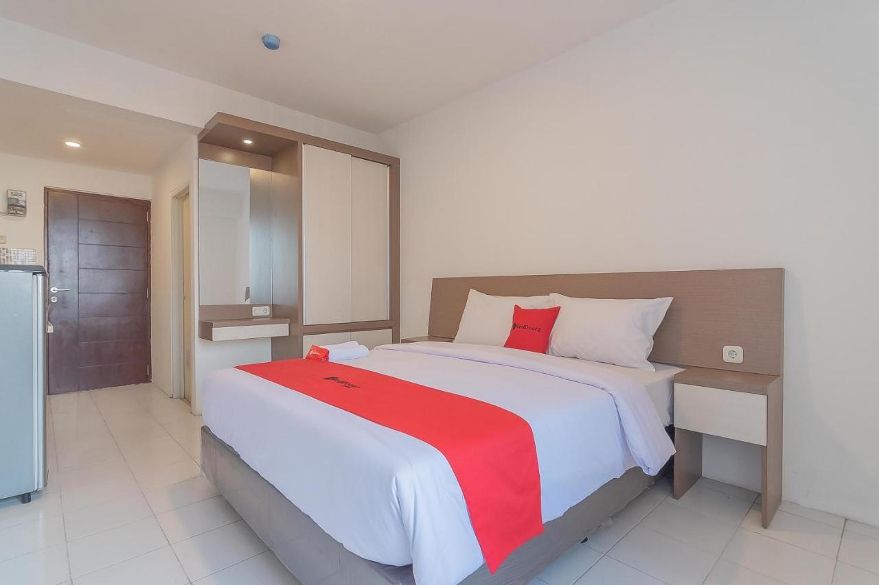 Reddoorz Apartment @ Emerald Towers باندونج المظهر الخارجي الصورة